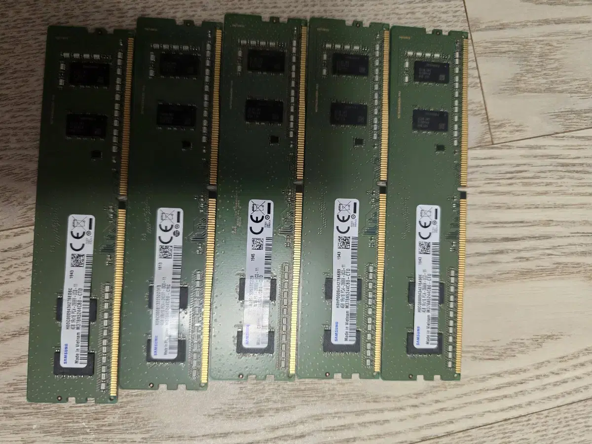 삼성전자 DDR4 4G 단면 개당5천원